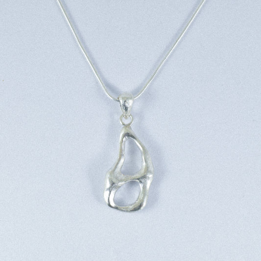 KEKE PENDANT